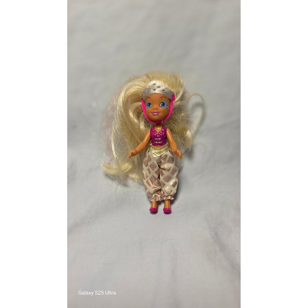 Fisher-Price Shimmer and Shine Leah Genie Doll 4 Inch Blonde Hair Figure